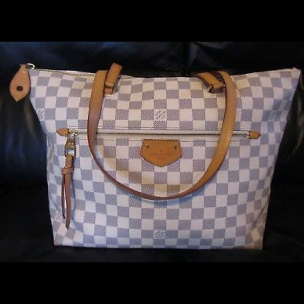 (Sold)2017 Louis Vuitton Iena MM Damier